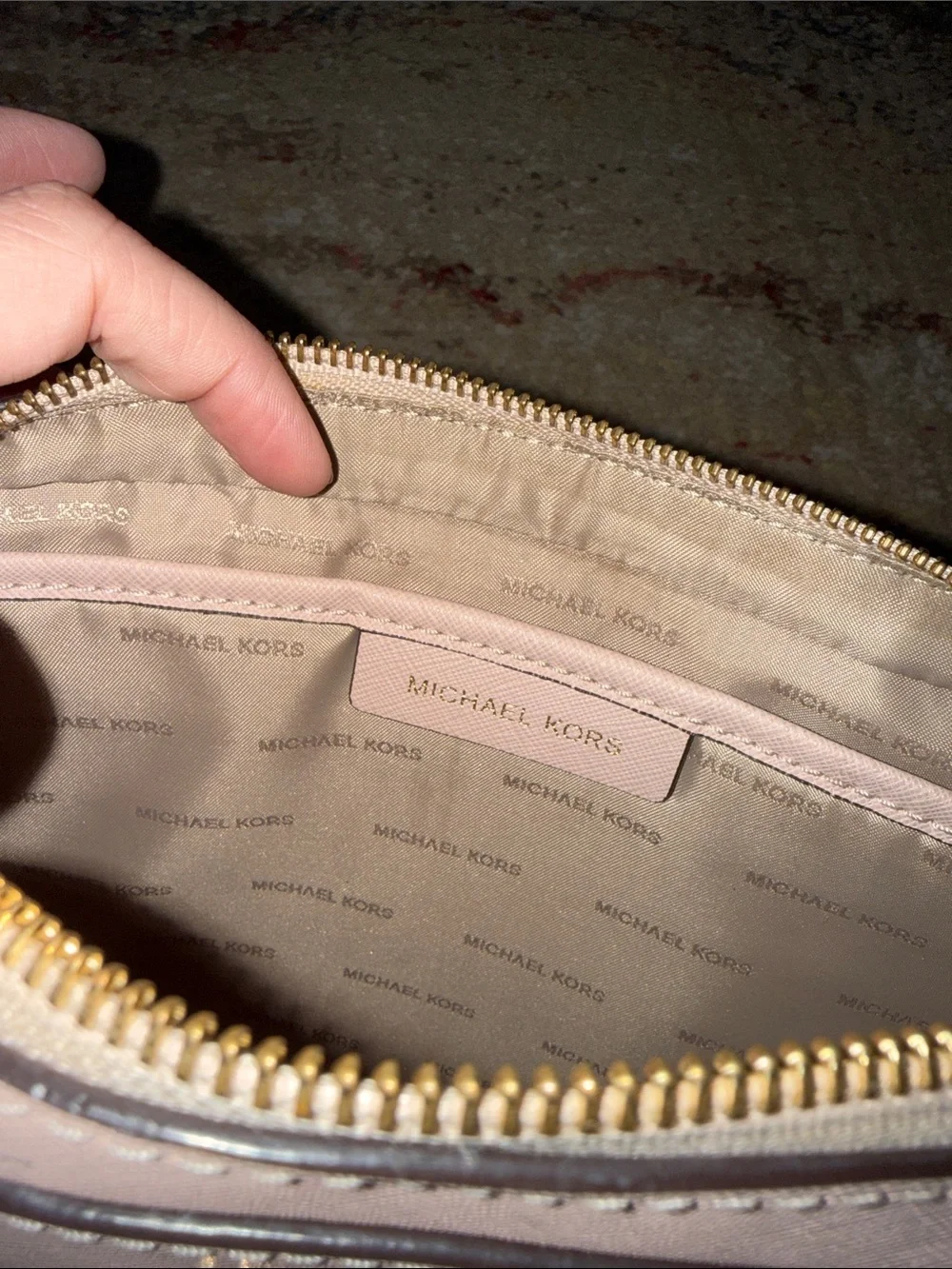 Michael Kors Jet Set Large Saffiano Leather Crossbody Bag